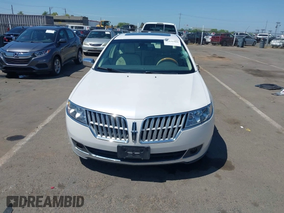2011 Lincoln MKZ with VIN 3LNHL2GC8BR764165, listed as a IAAI auction lot 42131969 with 92,551 mi miles and . Bid and sale history available at DreamBid. Image 12.