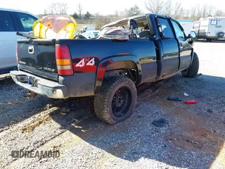 2005 Chevrolet Silverado 1500 Z71 with VIN 1GCEK19Z45Z212989, listed as a IAAI auction lot 41575098 with Not Provided miles and . Bid and sale history available at DreamBid. Image 4.