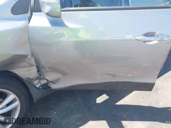 2013 Hyundai Tucson GLS with VIN KM8JU3AC4DU588062, listed as a IAAI auction lot 42080348 with 76,937 mi miles. Bid and sale history available at carsss.com. Image 6.