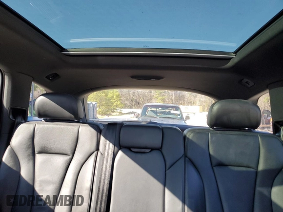 2019 Audi Q7 Premium with VIN WA1AAAF79KD003545, listed as a Copart auction lot 45916035 with 125,915 mi miles and Clean title. Bid and sale history available at DreamBid. Image 10.