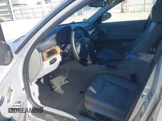2008 BMW 3 Series 328i with VIN WBAVA37548NL19211, listed as a IAAI auction lot 41821413 with 174,087 mi miles. Bid and sale history available at carsss.com. Image 5.