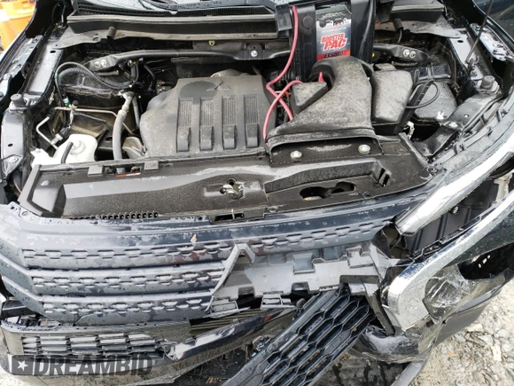 2022 Mitsubishi Eclipse Cross ES with VIN JA4ATUAA0NZ605000, listed as a Copart auction lot 57465995 with 28,712 mi miles and Salvage title. Bid and sale history available at DreamBid. Image 12.