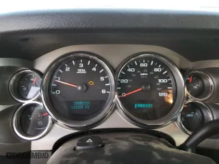 2008 Chevrolet Silverado 1500 LT w/1LT with VIN 2GCEC19J381327958, listed as a Copart auction lot 43563825 with 103,391 mi miles and Salvage Title. Bid and sale history available at carsss.com. Image 9.