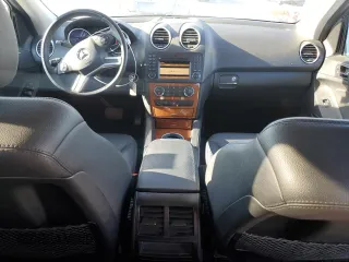 2009 Mercedes-Benz M 350 with VIN 4JGBB56E79A521240, listed as a Copart auction lot 80258664 with 47,969 mi miles and Salvage Title. Bid and sale history available at carsss.com. Image 8.