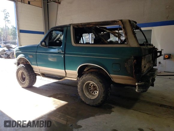 1996 Ford Bronco Custom with VIN 1FMEU15H6TLA69143, listed as a Copart auction lot 84719144 with Not Provided miles and Non Repairable. Bid and sale history available at DreamBid. Image 2.