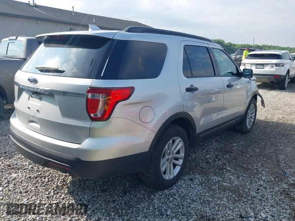 2017 Ford Explorer with VIN 1FM5K7B83HGC83763, listed as a IAAI auction lot 42445736 with 96,400 mi miles and . Bid and sale history available at DreamBid. Image 4.