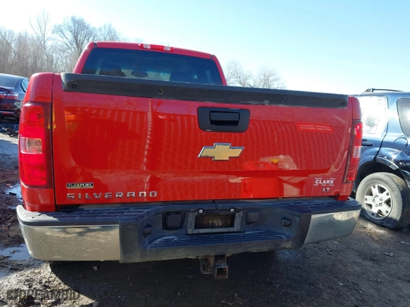 2009 Chevrolet Silverado 1500 LT with VIN 1GCEK29029Z296906, listed as a IAAI auction lot 41769935 with 210,173 mi miles. Bid and sale history available at carsss.com. Image 16.