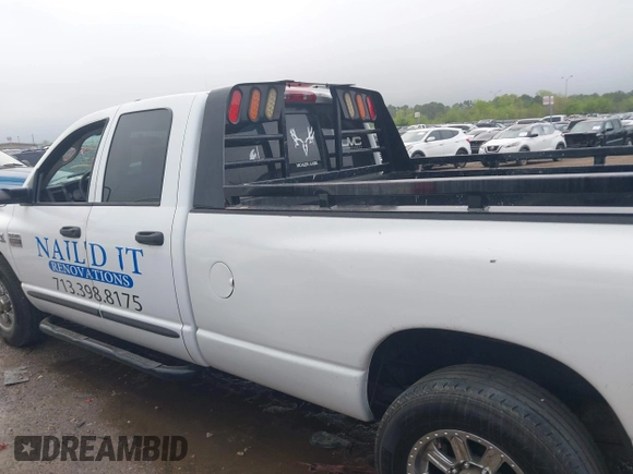 2007 Dodge Ram 2500 ST with VIN 3D7KR28C77G740987, listed as a IAAI auction lot 41871734 with 232,568 mi miles. Bid and sale history available at carsss.com. Image 14.