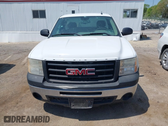 2009 GMC Sierra 1500 Work Truck z VIN 1GTEC14X19Z107738, wystawiony jako IAAI lot #42221514 z przebiegiem 144 789 mil mil oraz . Historia ofert i sprzedaży dostępna na DreamBid. Obrazek 13.