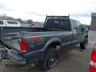 2004 Ford F-250 XL с VIN 1FTNX21P14ED30876, выставлен на аукционе IAAI как лот 41973059 с пробегом 242 959 миль миль и . История ставок и продаж доступна на DreamBid. Изображение 4.