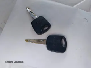 2003 Ford Excursion с VIN 1FMSU45F33EA35667, выставлен на аукционе IAAI как лот 40682023 с пробегом 279 381 миль миль и . История ставок и продаж доступна на DreamBid. Изображение 11.