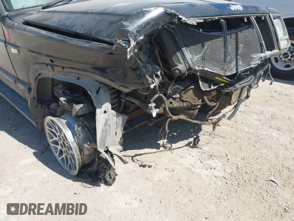 1999 Jeep Cherokee with VIN 1J4FN68S4WL268314, listed as a IAAI auction lot 41749561 with Not provided miles and . Bid and sale history available at DreamBid. Image 6.