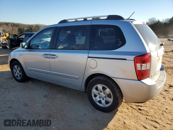 2007 Kia Sedona with VIN KNDMB133676139354, listed as a Copart auction lot 88215955 with 186,600 mi miles and Salvage Title. Bid and sale history available at carsss.com. Image 2.