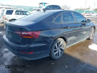 2019 Volkswagen Jetta GLI S z VIN 3VW6T7BU5KM240619, wystawiony jako IAAI lot #41606714 z przebiegiem 86 557 mil mil oraz . Historia ofert i sprzedaży dostępna na DreamBid. Obrazek 4.