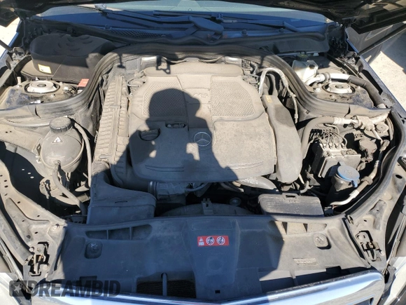 2013 Mercedes-Benz E 350 Luxury with VIN WDDHF8JB8DA735489, listed as a Copart auction lot 48387335 with 247,382 mi miles and Clean Title. Bid and sale history available at DreamBid. Image 11.