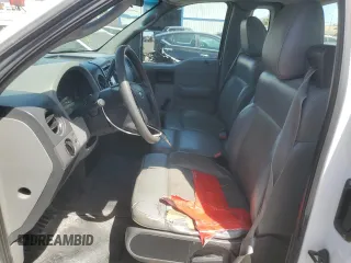 2005 Ford F-150 XL z VIN 1FTRF12W55KC02647, wystawiony jako Copart lot #54583905 z przebiegiem 219 769 mil mil oraz Szkoda całkowita • Salvage title. Historia ofert i sprzedaży dostępna na DreamBid. Obrazek 7.