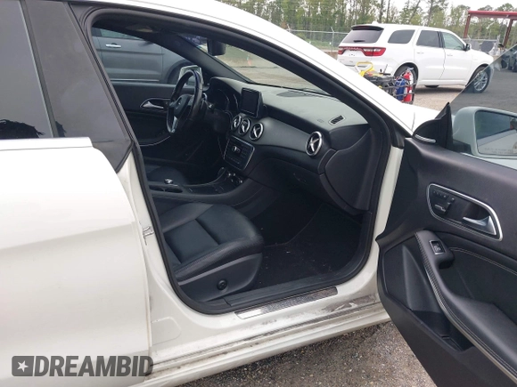 2014 Mercedes-Benz CLA 250 with VIN WDDSJ4EBXEN052730, listed as a IAAI auction lot 42653232 with 152,303 mi miles and . Bid and sale history available at DreamBid. Image 5.
