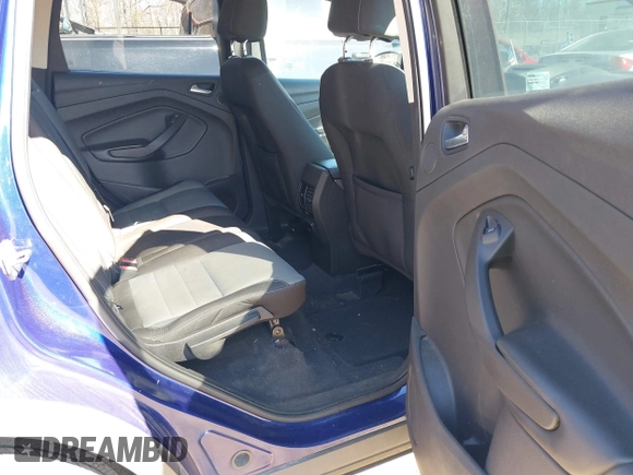 2013 Ford Escape SE with VIN 1FMCU9GX5DUB20394, listed as a IAAI auction lot 41889989 with 121,417 mi miles. Bid and sale history available at carsss.com. Image 8.