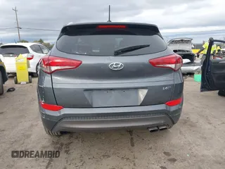 2016 Hyundai Tucson Sport with VIN KM8J33A20GU026691, listed as a IAAI auction lot 41496129 with 111,958 mi miles. Bid and sale history available at carsss.com. Image 16.