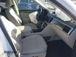 2019 Volkswagen Atlas SEL with VIN 1V2MR2CA5KC553296, listed as a IAAI auction lot 41329337 with 91,041 mi miles and . Bid and sale history available at DreamBid. Image 5.