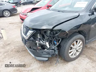 2019 Nissan Rogue SV with VIN KNMAT2MT0KP532404, listed as a IAAI auction lot 42625619 with 111,408 mi miles and . Bid and sale history available at DreamBid. Image 6.