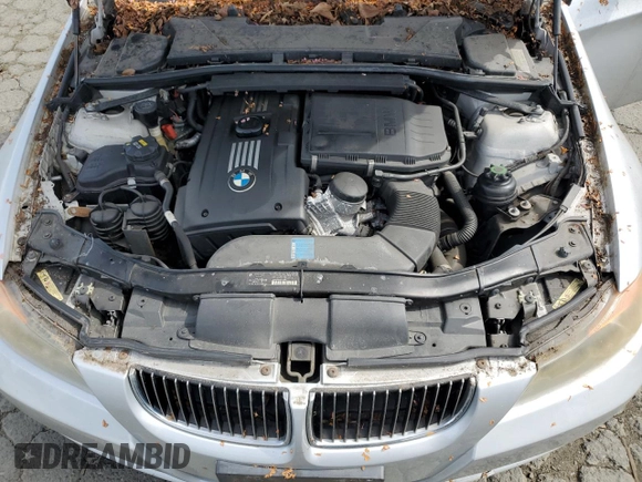 2007 BMW 3 Series 335i with VIN WBAVB73577VH21221, listed as a Copart auction lot 53072565 with 180,918 mi miles and Clean Title. Bid and sale history available at carsss.com. Image 11.