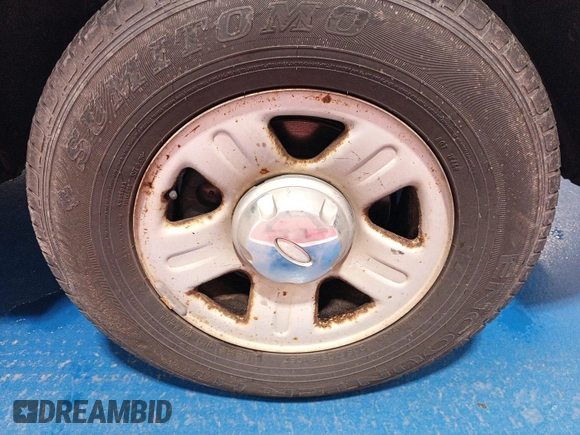 2006 Ford Explorer XLS z VIN 1FMEU72E26UB03509, wystawiony jako IAAI lot #42511818 z przebiegiem 126 541 mil mil oraz . Historia ofert i sprzedaży dostępna na DreamBid. Obrazek 29.