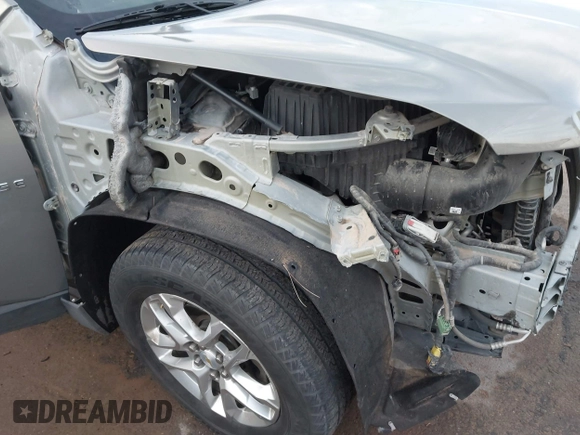 2018 Chevrolet Traverse LT Cloth z VIN 1GNERGKW9JJ173766, wystawiony jako IAAI lot #41336426 z przebiegiem 108 910 mil mil oraz . Historia ofert i sprzedaży dostępna na DreamBid. Obrazek 18.