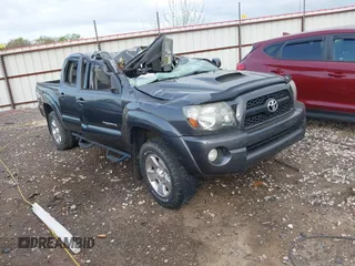 2011 Toyota Tacoma with VIN 3TMLU4EN5BM065164, listed as a IAAI auction lot 41997197 with 197,012 mi miles and . Bid and sale history available at DreamBid. Image 1.