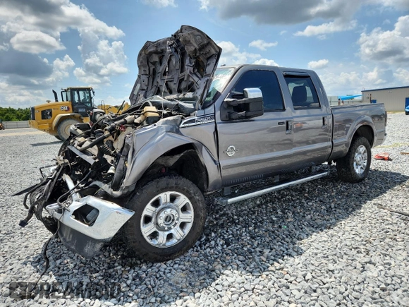 2012 Ford F-250 XL z VIN 1FT7W2BT5CEB28239, wystawiony jako Copart lot #57603985 z przebiegiem 348 663 mil mil oraz Nie do naprawy • Non repairable. Historia ofert i sprzedaży dostępna na DreamBid. Obrazek 1.