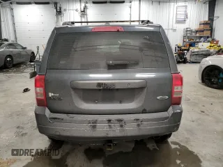 2015 Jeep Patriot North with VIN 1C4NJRAB5FD287571, listed as a Copart auction lot 44772545 with 213,026 mi miles and Clean Title. Bid and sale history available at carsss.com. Image 6.