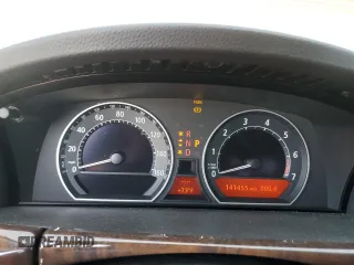 2007 BMW 7 Series 750i с VIN WBAHL83547DT07767, выставлен на аукционе Copart как лот 56233895 с пробегом 141 455 миль миль и Списание • Salvage title. История ставок и продаж доступна на DreamBid. Изображение 9.
