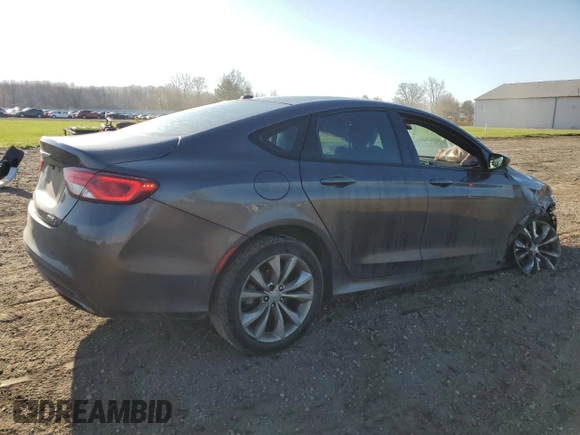 2016 Chrysler 200 S z VIN 1C3CCCBB3GN138217, wystawiony jako Copart lot #53496775 z przebiegiem 160 685 mil mil oraz Szkoda całkowita • Salvage title. Historia ofert i sprzedaży dostępna na DreamBid. Obrazek 3.