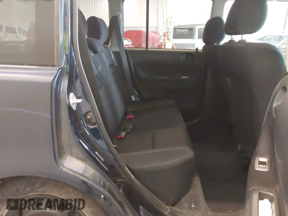 2005 Scion xB z VIN JTLKT334354023177, wystawiony jako IAAI lot #42248114 z przebiegiem 146 412 mil mil oraz . Historia ofert i sprzedaży dostępna na DreamBid. Obrazek 8.