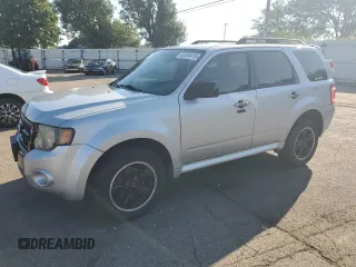 2009 Ford Escape XLT с VIN 1FMCU03789KD03812, выставлен на аукционе Copart как лот 63534415 с пробегом 236 267 миль миль и Чистый • Clean title. История ставок и продаж доступна на DreamBid. Изображение 1.