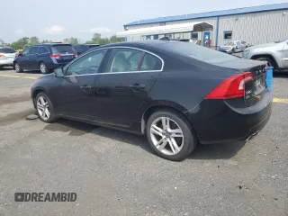 2015 Volvo S60 T5 Drive-E Premier z VIN YV126MFB0F1305289, wystawiony jako Copart lot #59939795 z przebiegiem 90 678 mil mil oraz Czysty tytuł • Clean title. Historia ofert i sprzedaży dostępna na DreamBid. Obrazek 2.
