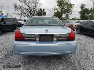 2009 Mercury Grand Marquis LS with VIN 2MEHM75V39X625512, listed as a Copart auction lot 52104375 with 32,521 mi miles and Salvage Title. Bid and sale history available at carsss.com. Image 6.