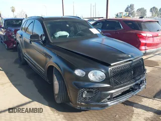 2021 Bentley Bentayga V8 z VIN SJAAM2ZV0MC035081, wystawiony jako IAAI lot #41263173 z przebiegiem 36 207 mil mil oraz . Historia ofert i sprzedaży dostępna na DreamBid. Obrazek 1.
