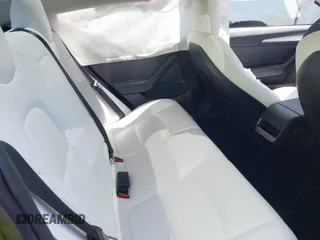 2023 Tesla Model 3 z VIN 5YJ3E1EA7PF413311, wystawiony jako IAAI lot #42442055 z przebiegiem 25 270 mil mil oraz . Historia ofert i sprzedaży dostępna na DreamBid. Obrazek 8.