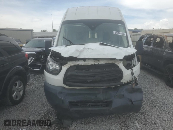 2017 Ford Transit с VIN 1FTYR3XM9HKB56184, выставлен на аукционе Copart как лот 61068155 с пробегом 212 531 миль миль и Списание • Salvage title. История ставок и продаж доступна на DreamBid. Изображение 5.