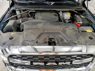 2024 Ram 2500 Big Horn z VIN 3C6UR5DJ8RG405904, wystawiony jako Copart lot #63202225 z przebiegiem 6 010 mil mil oraz Czysty tytuł • Clean title. Historia ofert i sprzedaży dostępna na DreamBid. Obrazek 11.