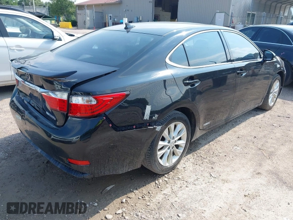 2013 Lexus ES 300h with VIN JTHBW1GG3D2021031, listed as a IAAI auction lot 42668452 with 265,788 mi miles and . Bid and sale history available at DreamBid. Image 4.