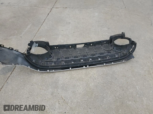 2018 Jeep Renegade Latitude с VIN ZACCJABB7JPH16145, выставлен на аукционе Copart как лот 55935395 с пробегом 102 648 миль миль и Списание • Salvage title. История ставок и продаж доступна на DreamBid. Изображение 12.