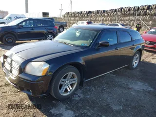 2005 Dodge Magnum RT with VIN 2D4GV58235H682753, listed as a IAAI auction lot 41814817 with 100,246 mi miles. Bid and sale history available at carsss.com. Image 17.