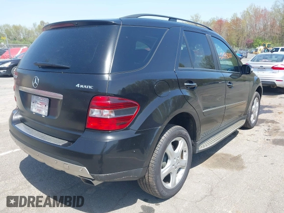 2007 Mercedes-Benz M 350 with VIN 4JGBB86E87A270341, listed as a IAAI auction lot 42148000 with 171,899 mi miles and . Bid and sale history available at DreamBid. Image 4.