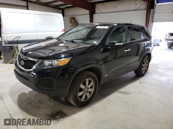 2013 Kia Sorento LX with VIN 5XYKTCA65DG333203, listed as a Copart auction lot 75594824 with 201,955 mi miles and Salvage Title. Bid and sale history available at carsss.com. Image 1.