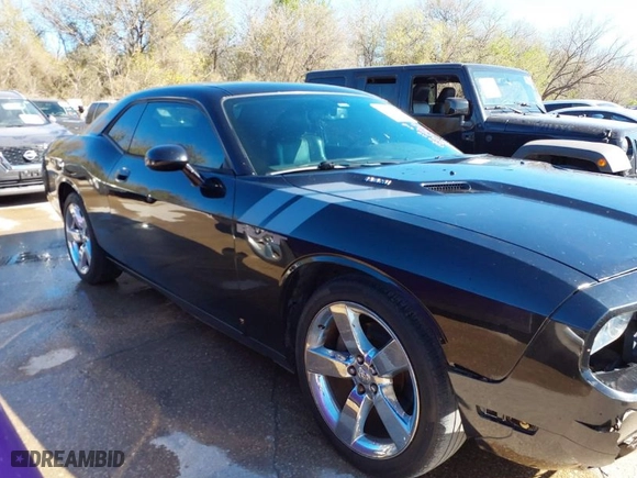2009 Dodge Challenger R/T with VIN 2B3LJ54T39H510722, listed as a IAAI auction lot 41842425 with 239,556 mi miles. Bid and sale history available at carsss.com. Image 14.