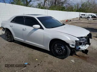 2016 Chrysler 300 with VIN 2C3CCAGG4GH198640, listed as a Copart auction lot 52441155 with 115,287 mi miles and Salvage Title. Bid and sale history available at carsss.com. Image 4.