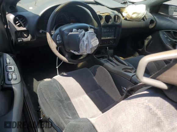 1999 Pontiac Firebird Formula with VIN 2G2FV22G4X2233748, listed as a Copart auction lot 55693535 with 166,622 mi miles and Salvage title. Bid and sale history available at DreamBid. Image 8.