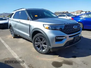2023 Ford Explorer XLT with VIN 1FMSK8DH0PGC28465, listed as a IAAI auction lot 41795785 with 36,784 mi miles. Bid and sale history available at carsss.com. Image 1.